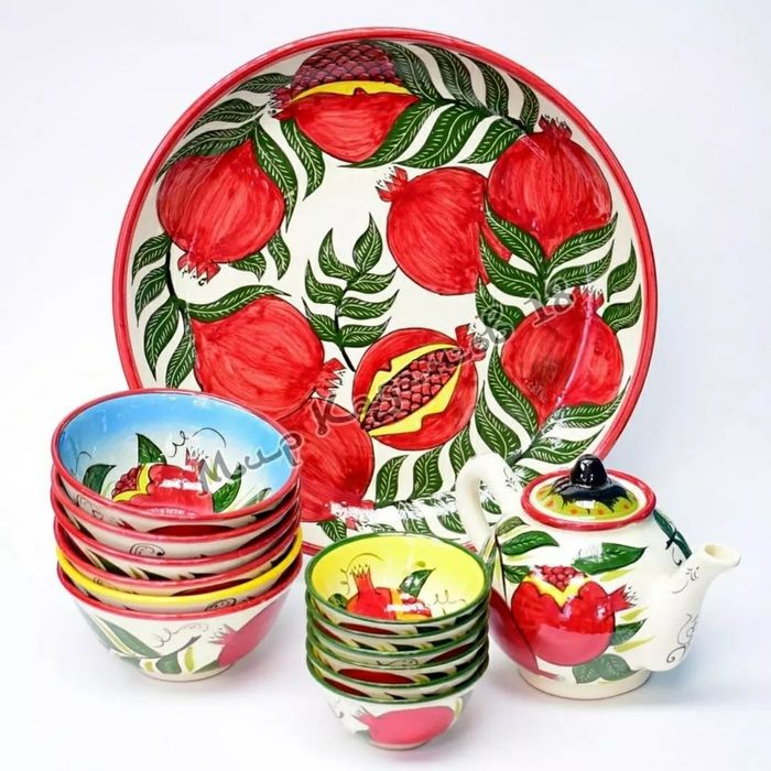 Ляган Красивое блюдо на столе - это всегда подарок к любому празднику.