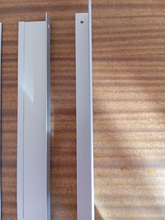 Алуминиеви дръжки за гардероб