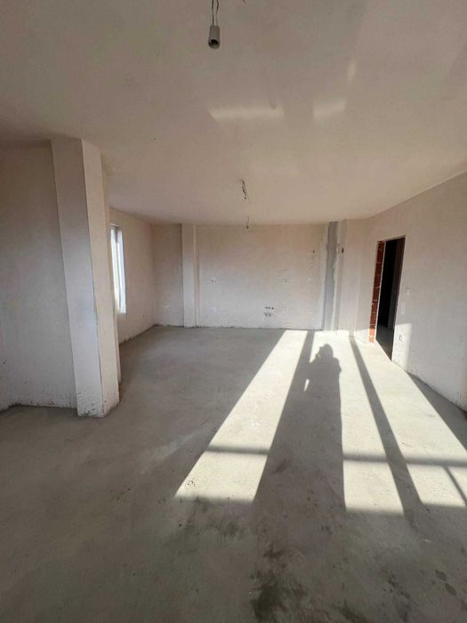 Продава се Тристаен апартамент в Пловдив, Христо Смирненски - 117 кв.м за 1069 €/кв.м - Снимка #2