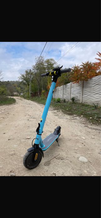 Trotineta LexGo 900km