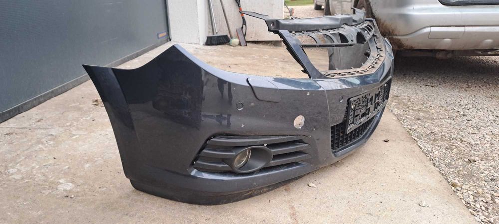 Предна броня от Опел Астра Opel Astra H 1.9 CDTI 150 к.с 2004-2010г.