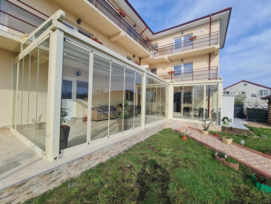 Inchidere Balcone , Terasa , Pergole retractabila cu LED, Bioclimatic Rolling Roof retractabila cu lamela alum., Wintergarden  Acoperis fix din sticla