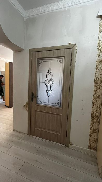 Есік.           .