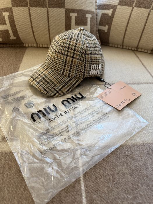 MM шапка от вълна New Season