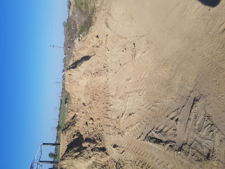 Pamant vegetal si umplutura,isop balastru,nisip piatra concasata