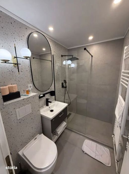 Apartament 2 camere, 44 mp, zona Central