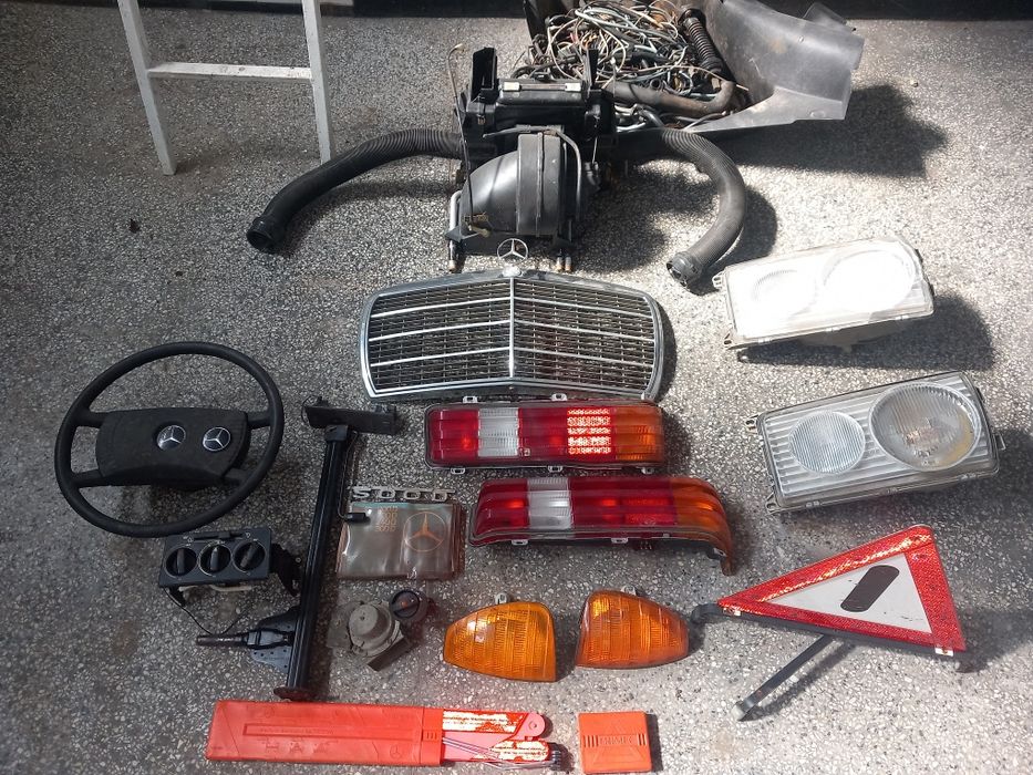 Авточасти за Мерцедес 123 200 D