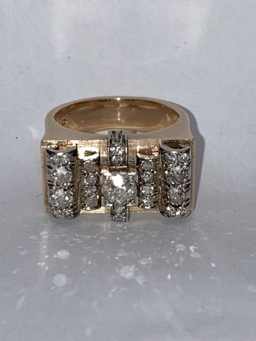 Inel Tank aur cu diamante 1.36ct