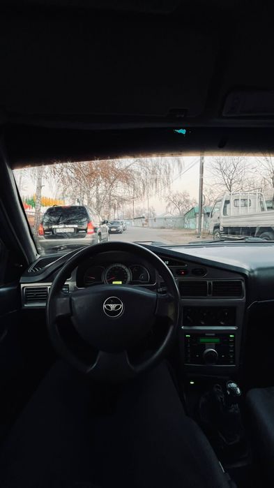 продам нексию срочно