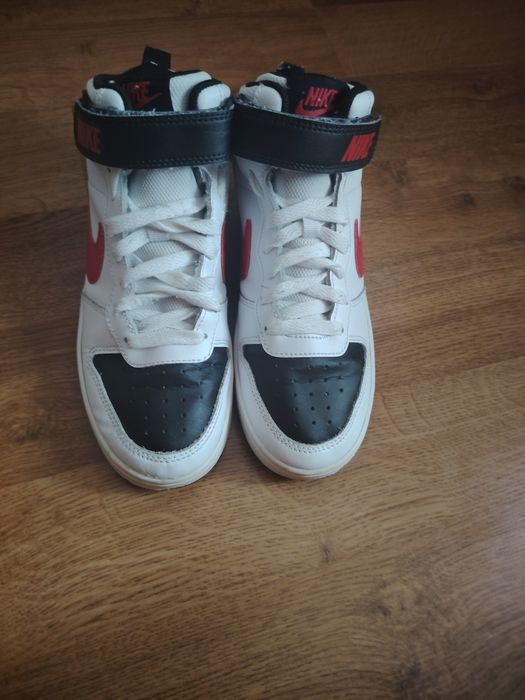 Vând adidași Nike, mărimea 36,5