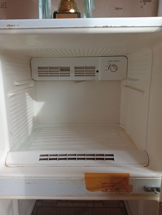 Бесплатно холодильник