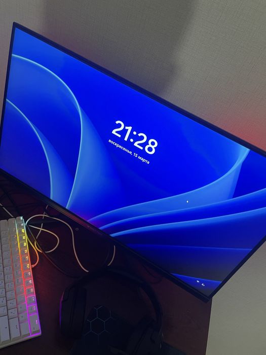 Игровой ноутбок 3050 мен монитор 120гц IPS