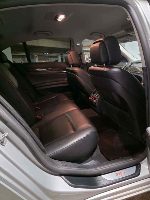 Fata/bot complet BMW F01 F02 Facelift 2014