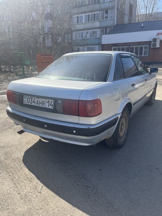 Продам Audi 80 B4 1992 года