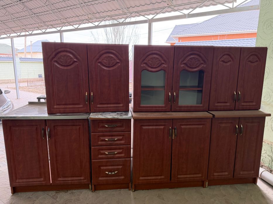 Кухонный гарнитур