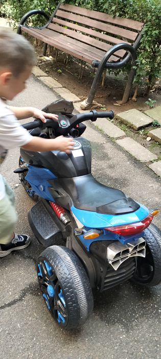 De vânzare motocicleta electrica copii