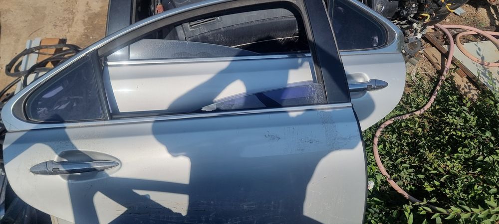 Лексус gs 300. Aristo. Двери