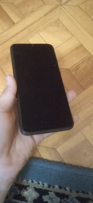 Samsung A40 продам