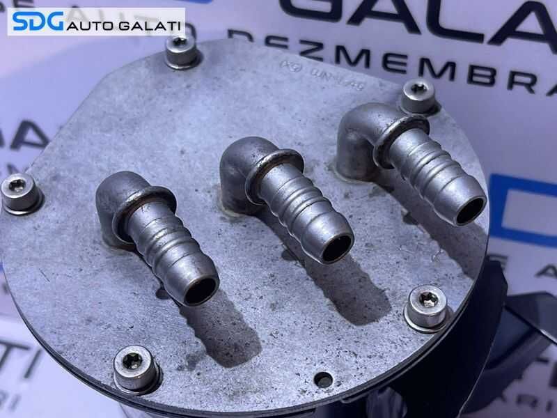 Suport Corp Carcasa Filtru Combustibil Motorina VW Golf 7 1.6 TDI 2013 - 2017 Cod 5Q0127400F 5Q0127399AA [G0149]