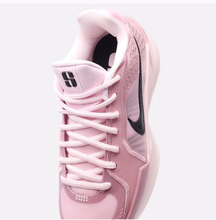 Кросовки Nike Sabrina 2 розовые