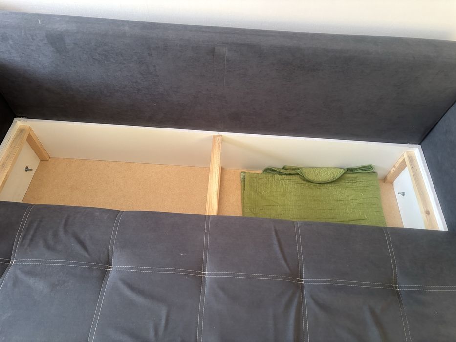 Продам диван в хорошем состоянии