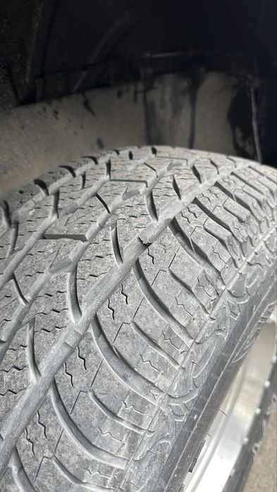 Продам диски с резиной паджеро2