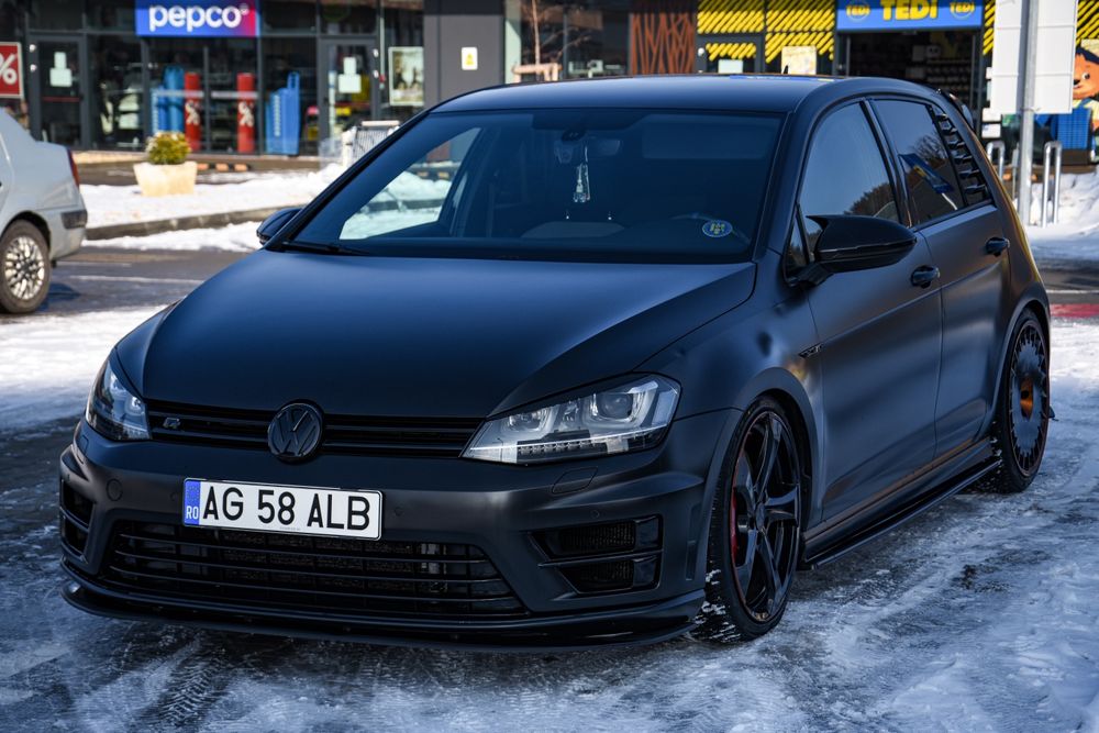 Volkswagen Golf 7 R | 2014 | DSG | 4Motion | Look Golf 7.5 | Brembo