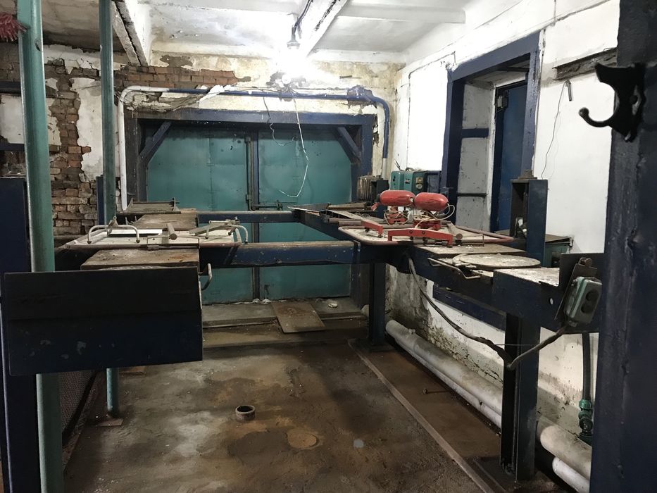 Автоподьемник и стенд развал схождения