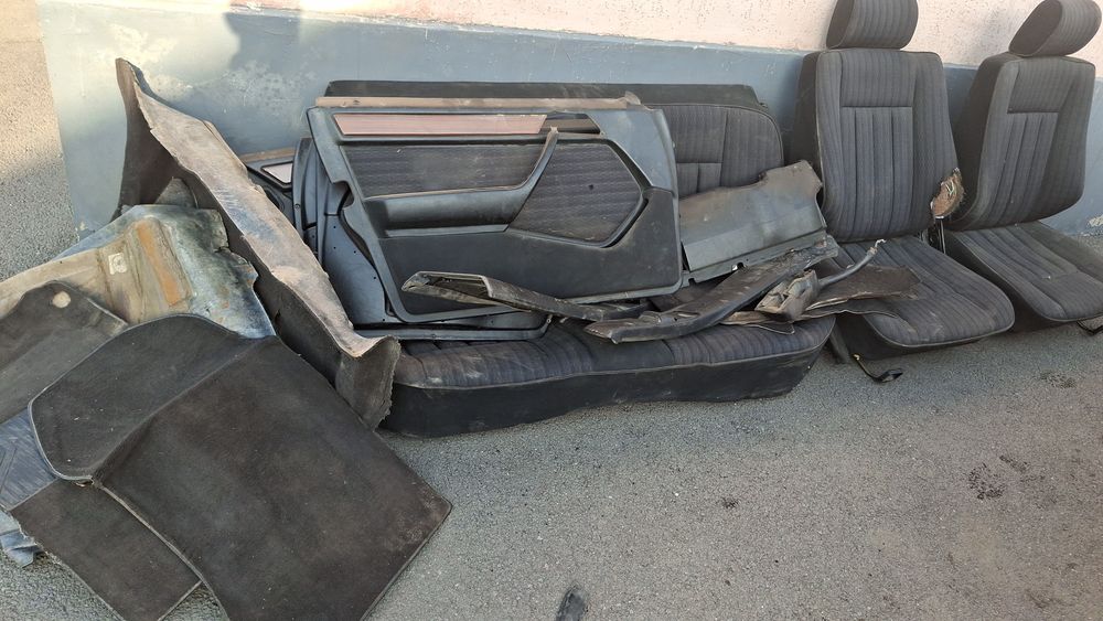 Запчасти мерс 124 Е 220 ,Е 280 наличие запчастей в описании по ценам