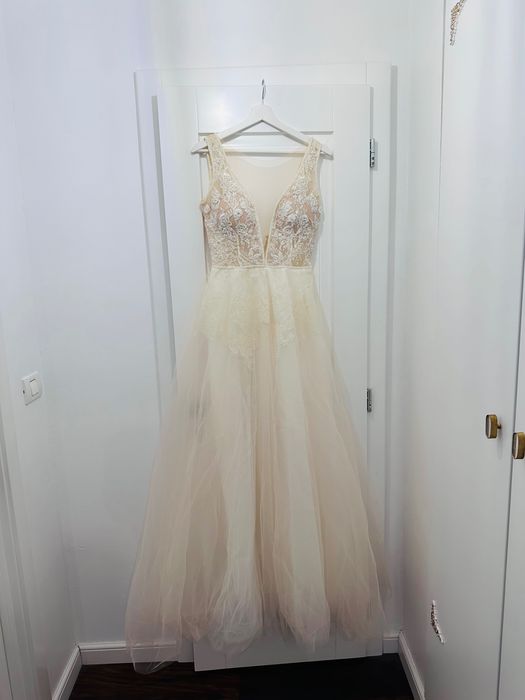 Rochie mireasa-livrare in toata tara