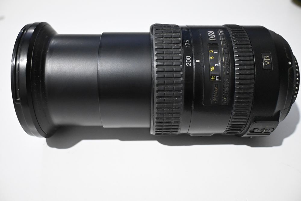 Nikon D5100 + 3 baterii