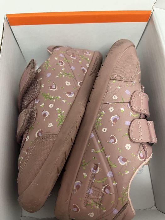 Pantofi fetita Biomecanics, model floral