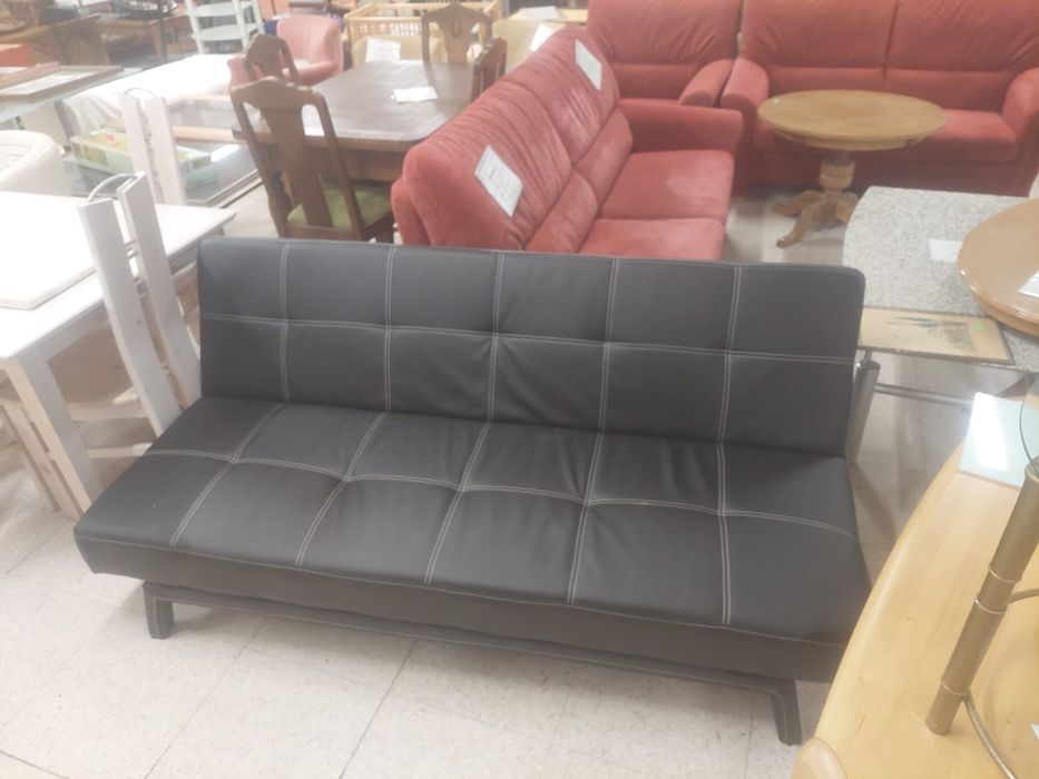 Mobila second hand  . paturi,canapele ,dormitoare,scaune ,mese,