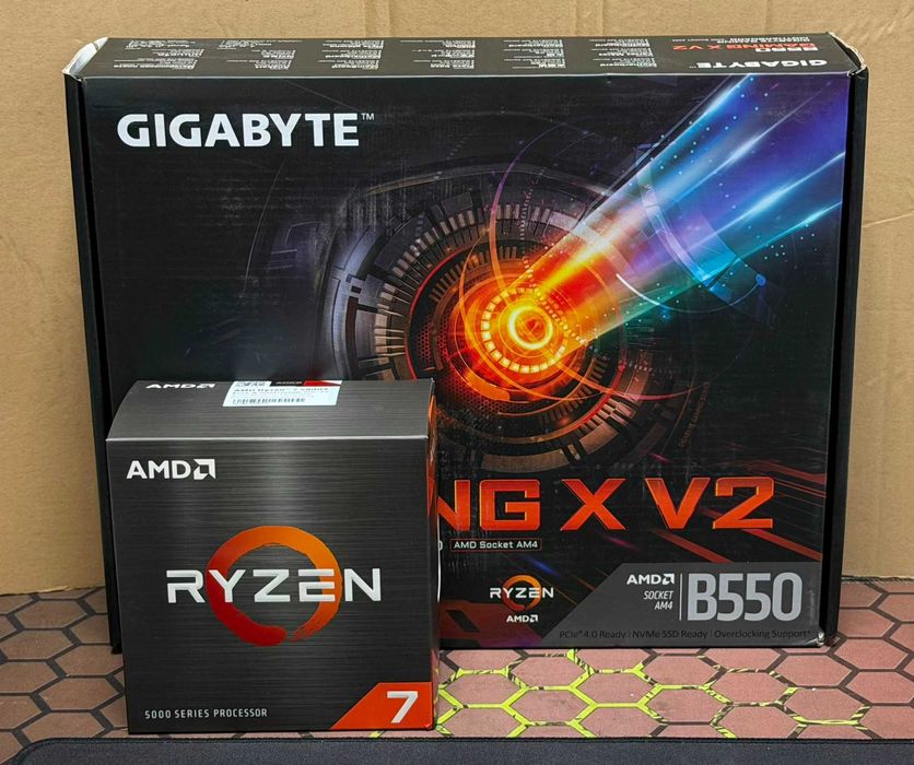 Kit Placa de baza Gigabyte Am4 B550 Gaming X V2 si Procesor AMD AM4 5800X noi