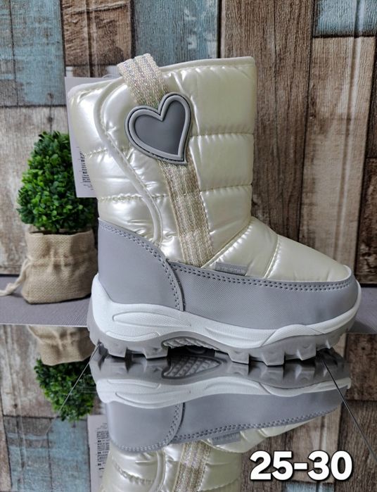 Боти за момичета и момчета