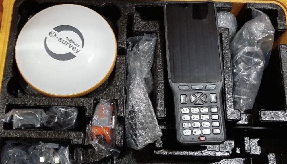 GNSS GPS e survey 300 PRO