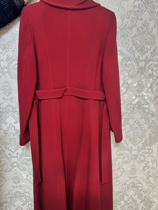 Город бухара, классное пальто