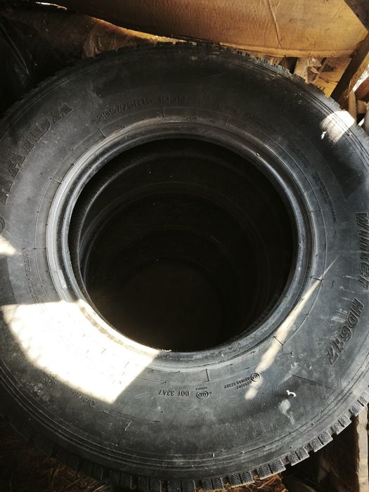 Шины всесезонные 235/75R15