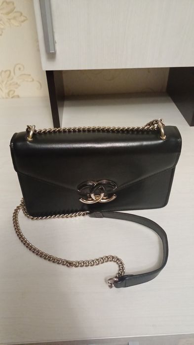 Продам сумки классические