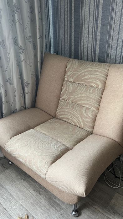 Продам уголок отдыха 3+2+1, 90000 торг