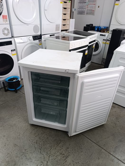 Фризер ОК A+,Размери 55см/55см височина 85см.