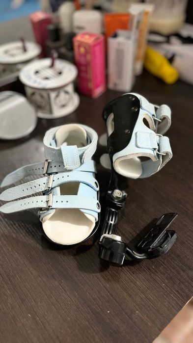 АДМ брейси на 3 годика