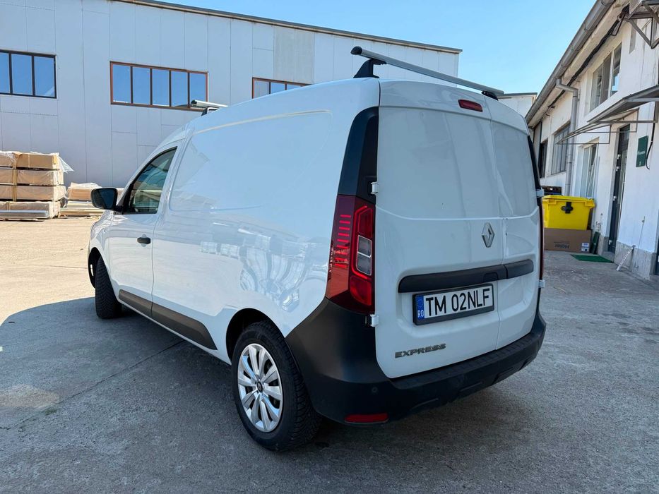 RENAULT Express 2023 — imagine 4