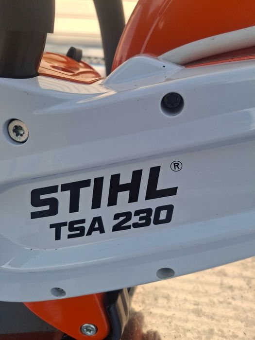 Акумулаторен ъглошлайф STIHL TSA 230