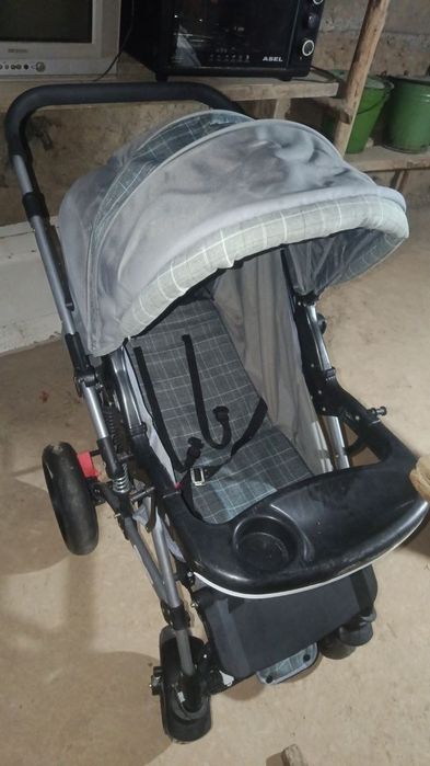 Kolyaska 400 min kelishamiz