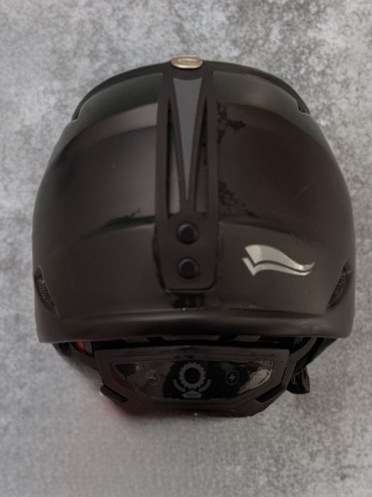 Ски каска Crivit в много добро състояние.