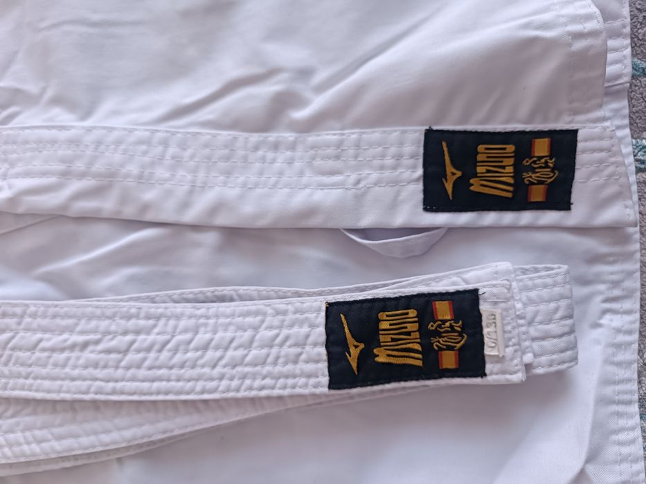 Кимано каратэ. Екеуі 12000тг