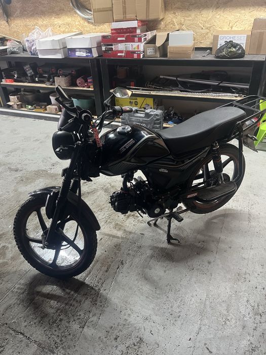 Мотоцикл racer alpha