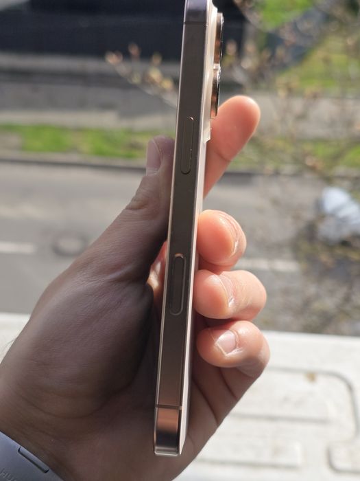 iPhone 16 Pro 128GB Gold | Baterie 92% | Cutie & Cablu Nefolosit