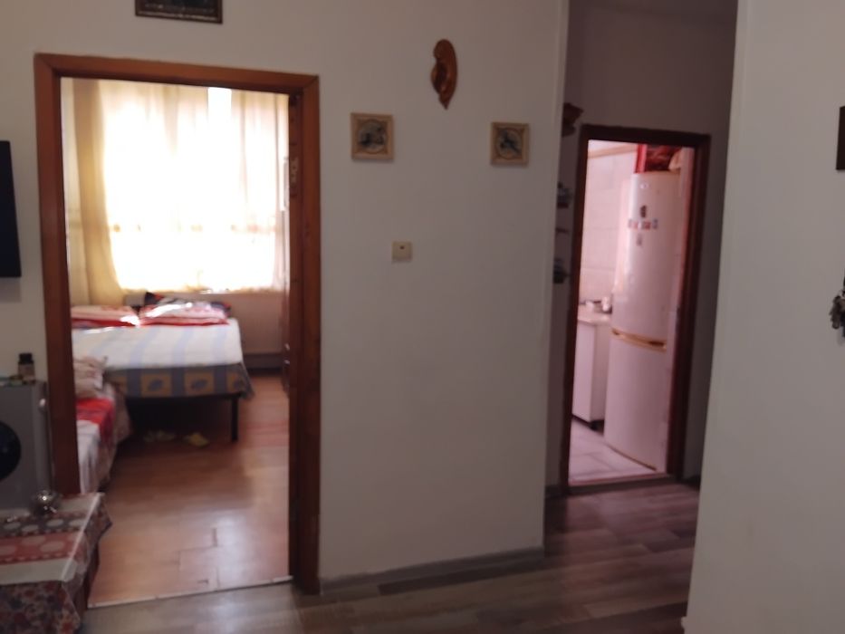 Garsoniera de vânzare